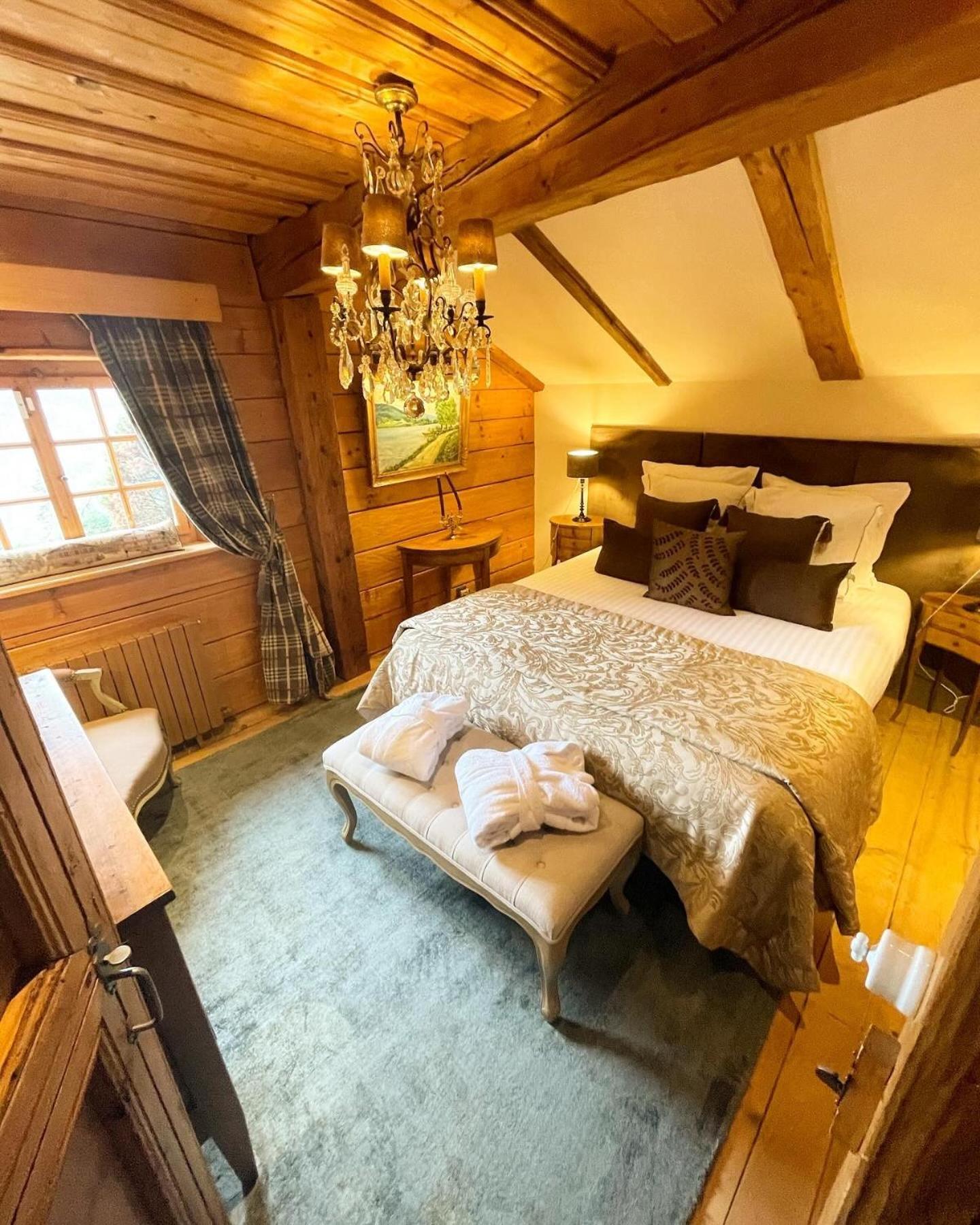 La Ferme Des Vonezins Hotel Thones Luaran gambar