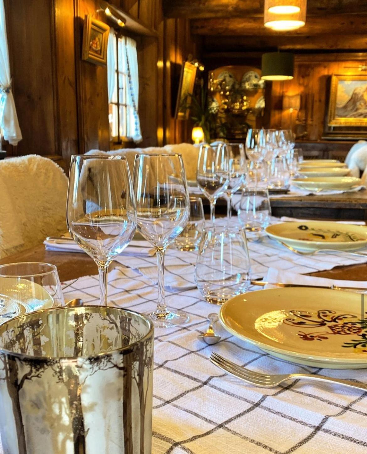 La Ferme Des Vonezins Hotel Thones Luaran gambar